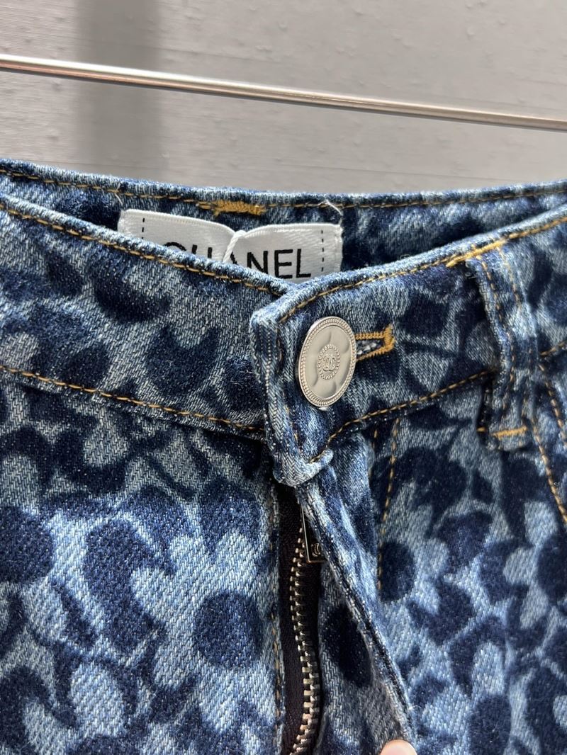 Chanel Jeans